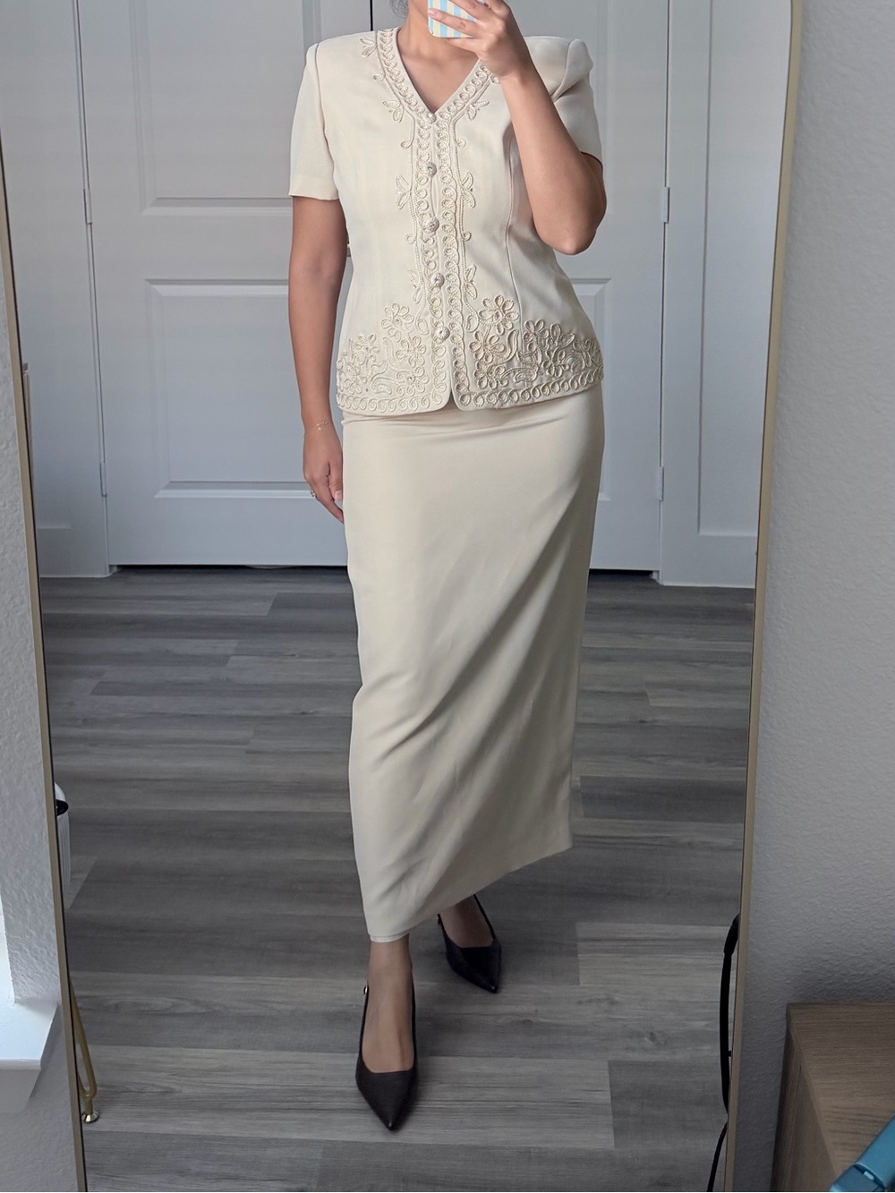 Cream Midi Pencil Skirt - Unbranded